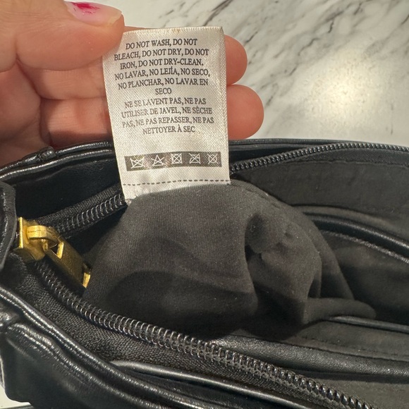 Flour Half Moon Crossbody Women's Street Level Black - Picture 11 of 15